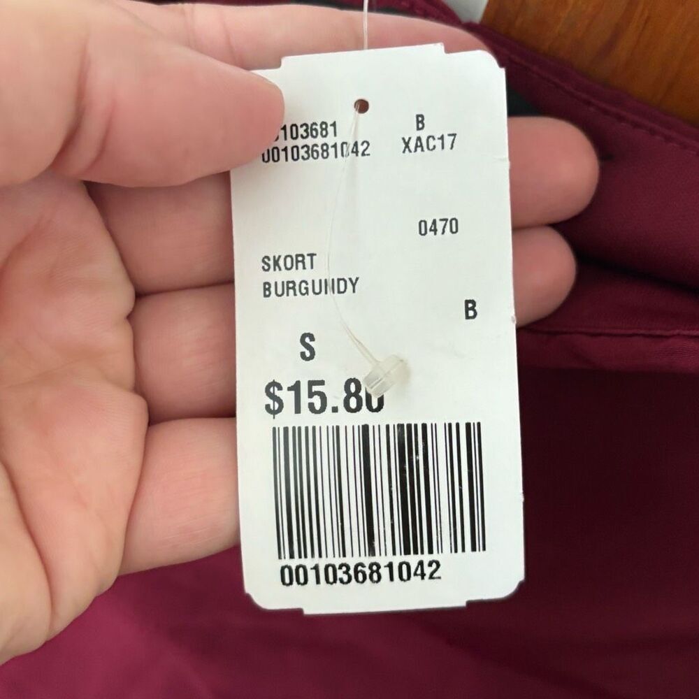 Forever 21 Zipper Front‎ Burgundy Mini Skort small NWT - Picture 5 of 6